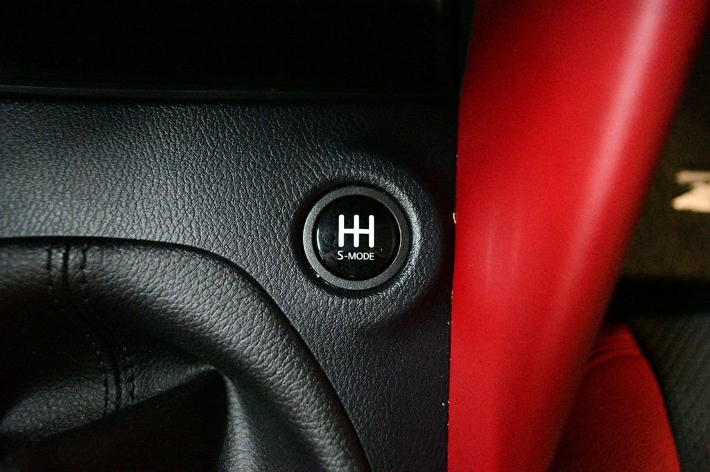 Used 2024 Nissan Z Performance w/ Floor Mat Package image 63