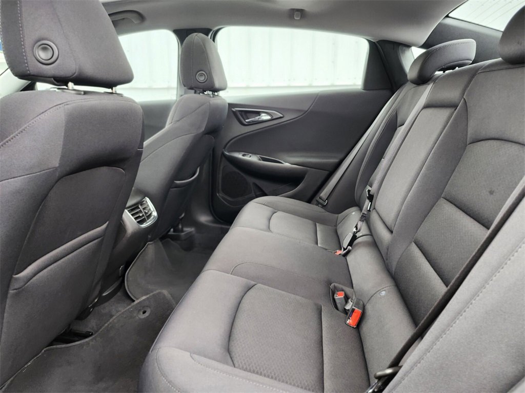 Used 2022 Chevrolet Malibu LT image 14