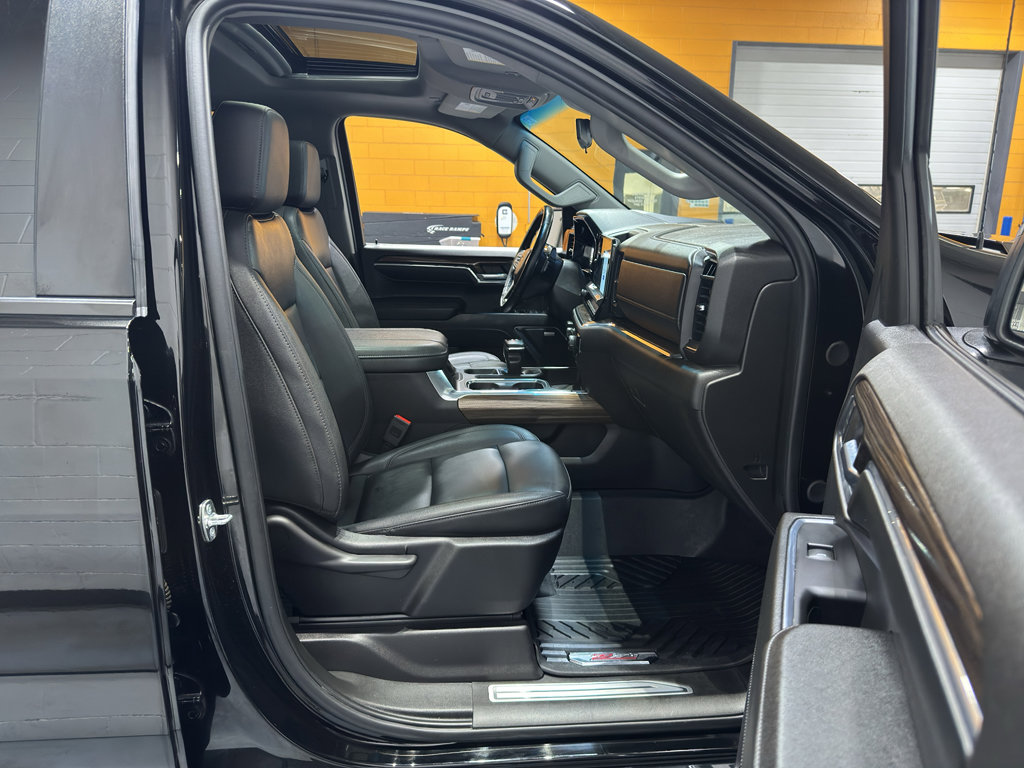 Used 2024 Chevrolet Silverado 1500 RST image 21