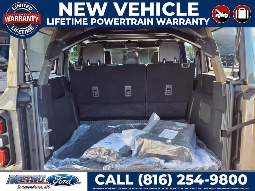 New 2025 Ford Bronco Raptor w/ Interior Carbon Fiber Pack AWD/4WD image 33