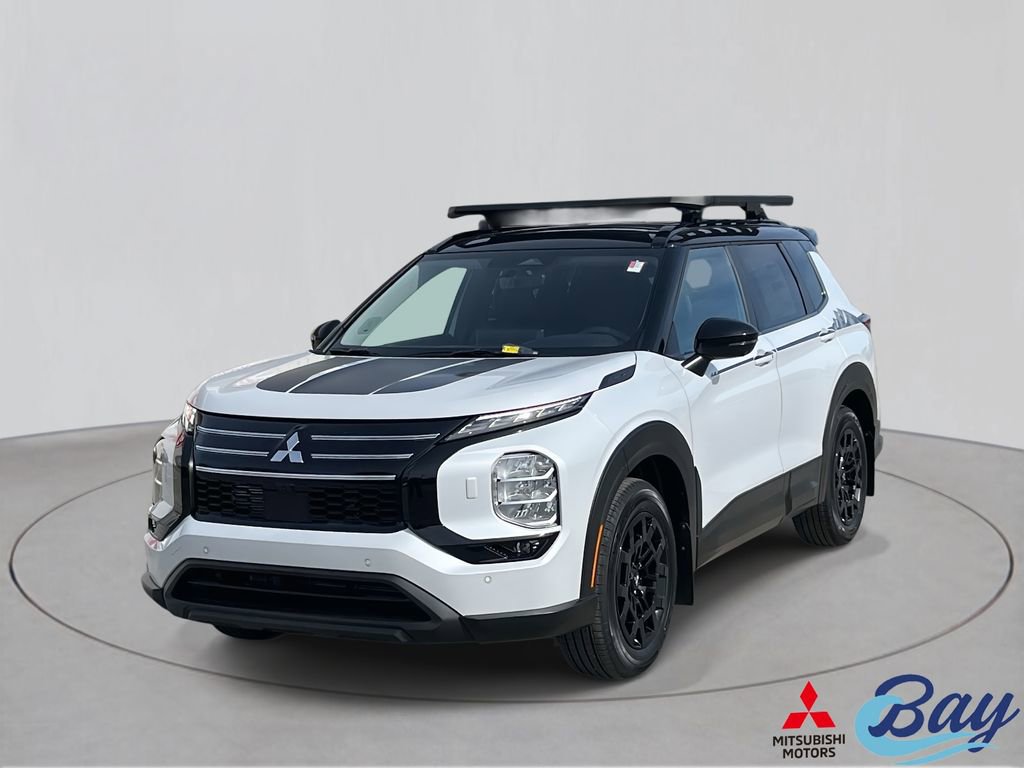 New 2026 Mitsubishi Outlander Trail Edition AWD/4WD image 1