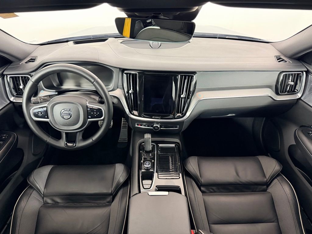 Used 2022 Volvo S60 T8 Polestar image 13