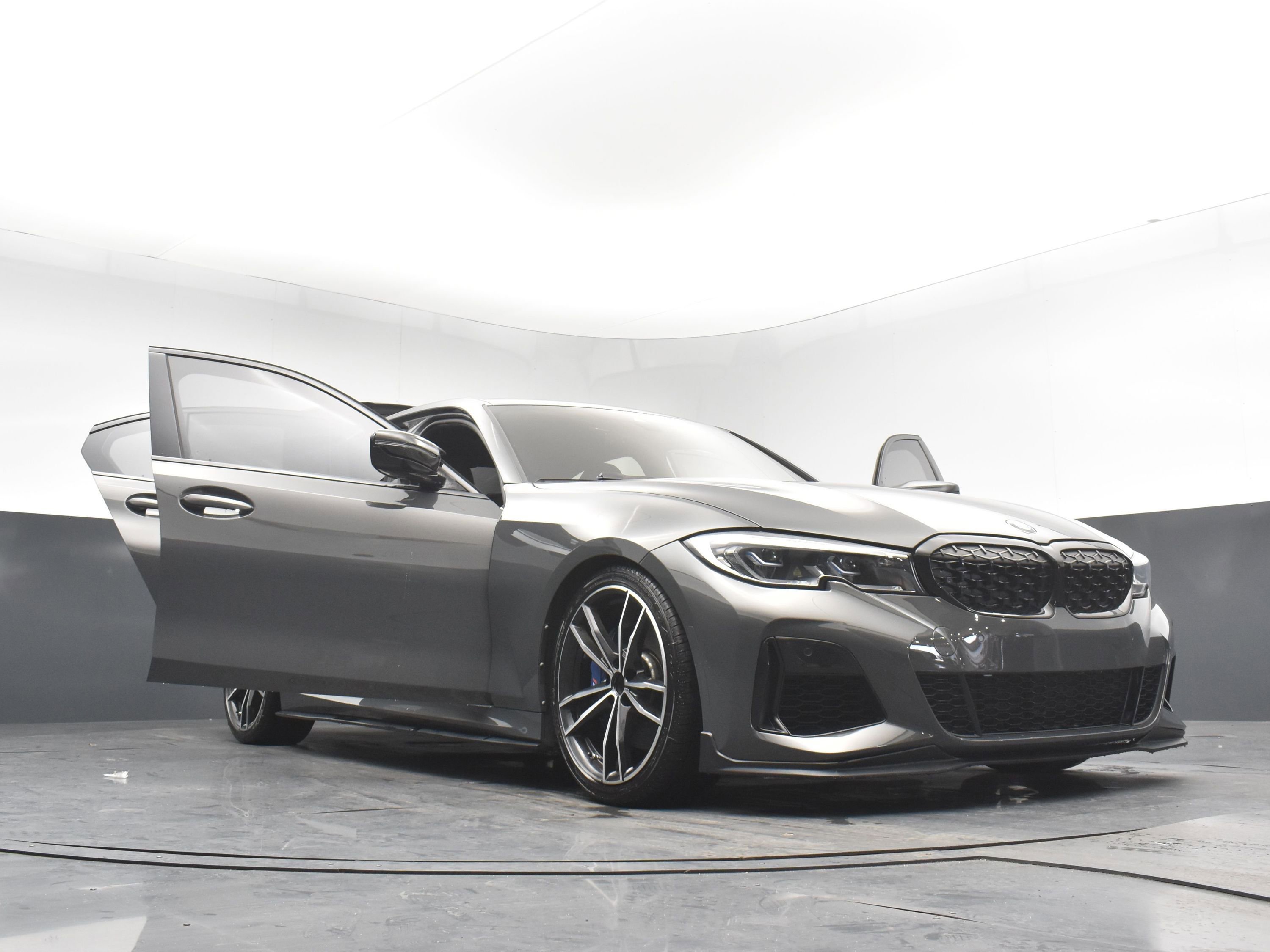 Used 2020 BMW M340i w/ Premium Package image 32