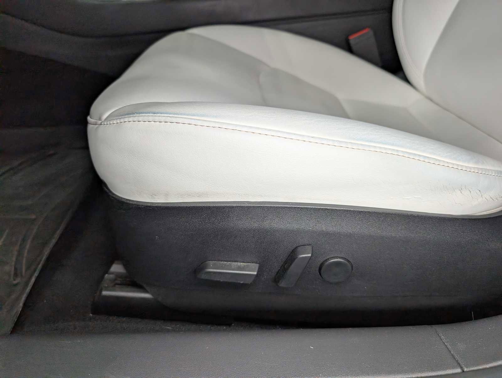 Used 2018 Tesla Model 3 Long Range image 37