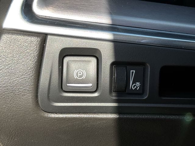 Used 2019 Cadillac XT5 Luxury FWD image 22
