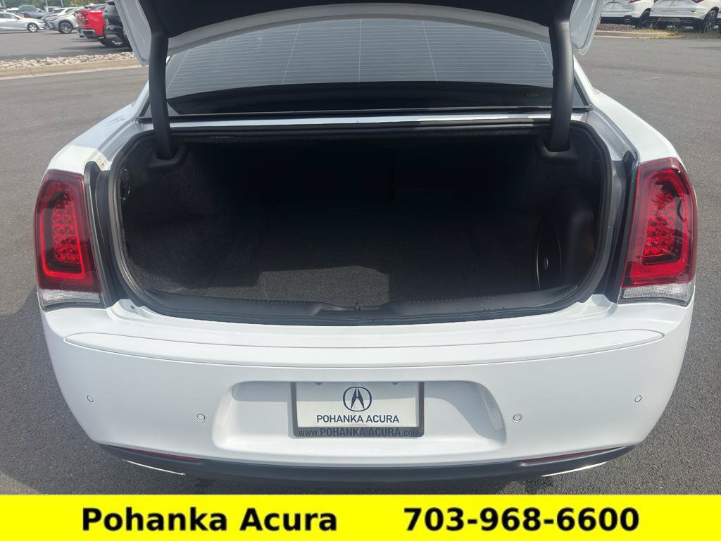 Used 2022 Chrysler 300 S w/ Safetytec Plus Group RWD image 28