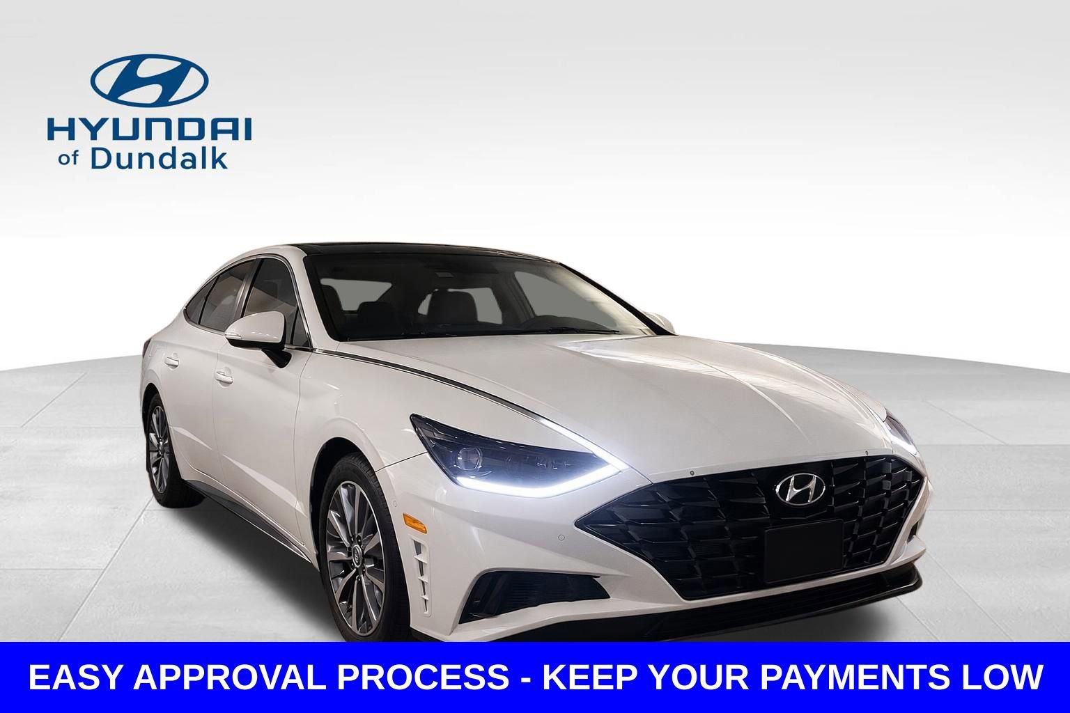 Used 2021 Hyundai Sonata Limited w/ Winter Weather Package FWD image 3