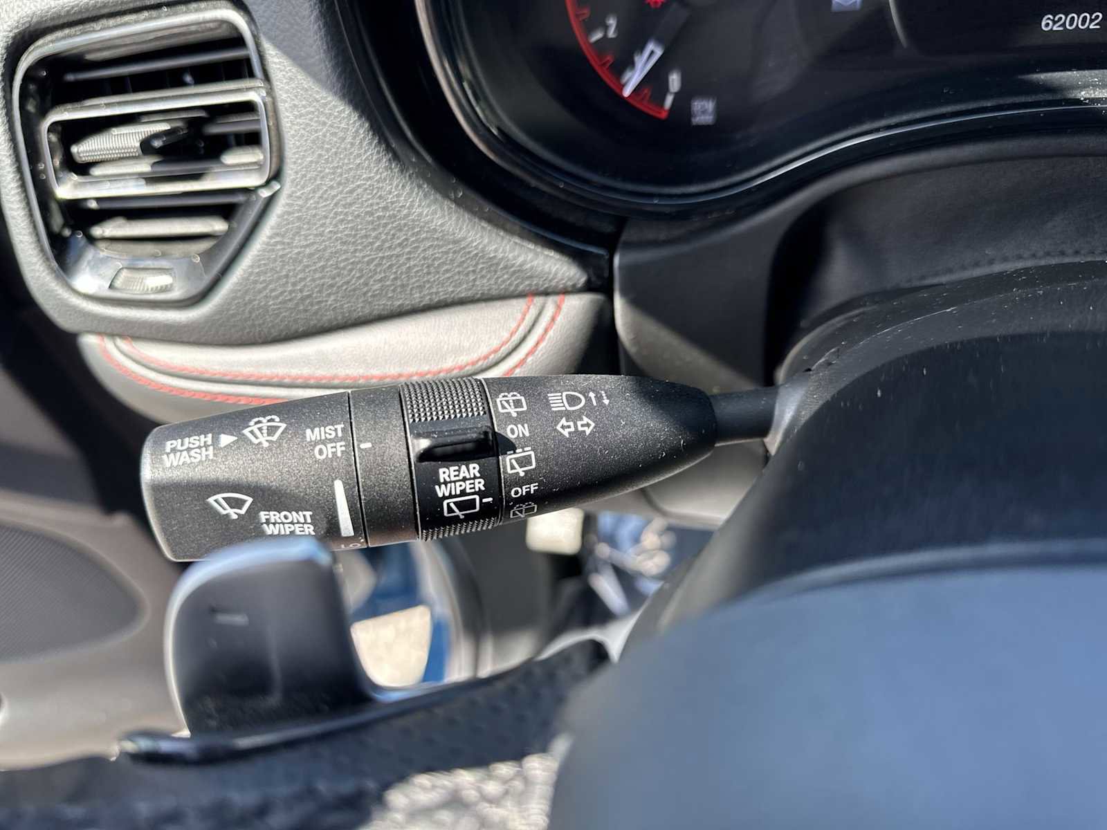 Used 2024 Dodge Durango GT image 25