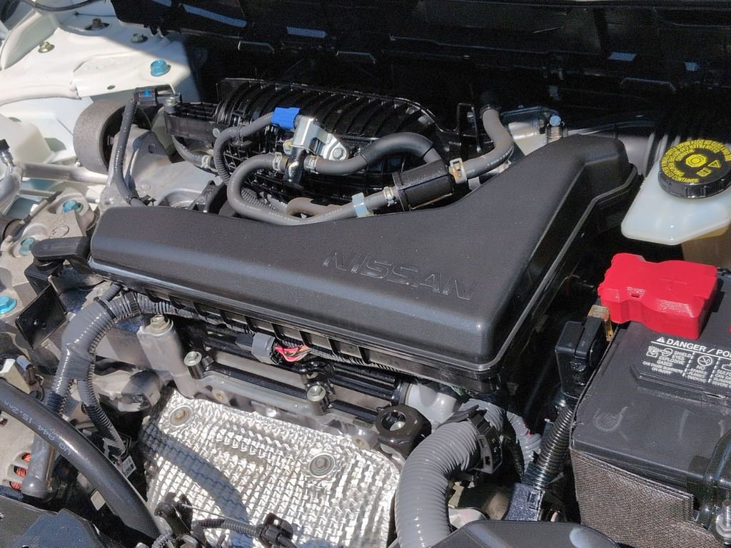 Used 2020 Nissan Rogue SV image 9