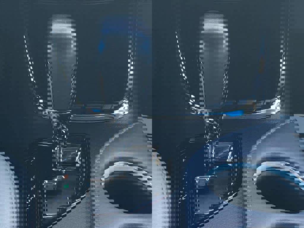 Used 2015 Toyota Avalon XLE Touring image 12