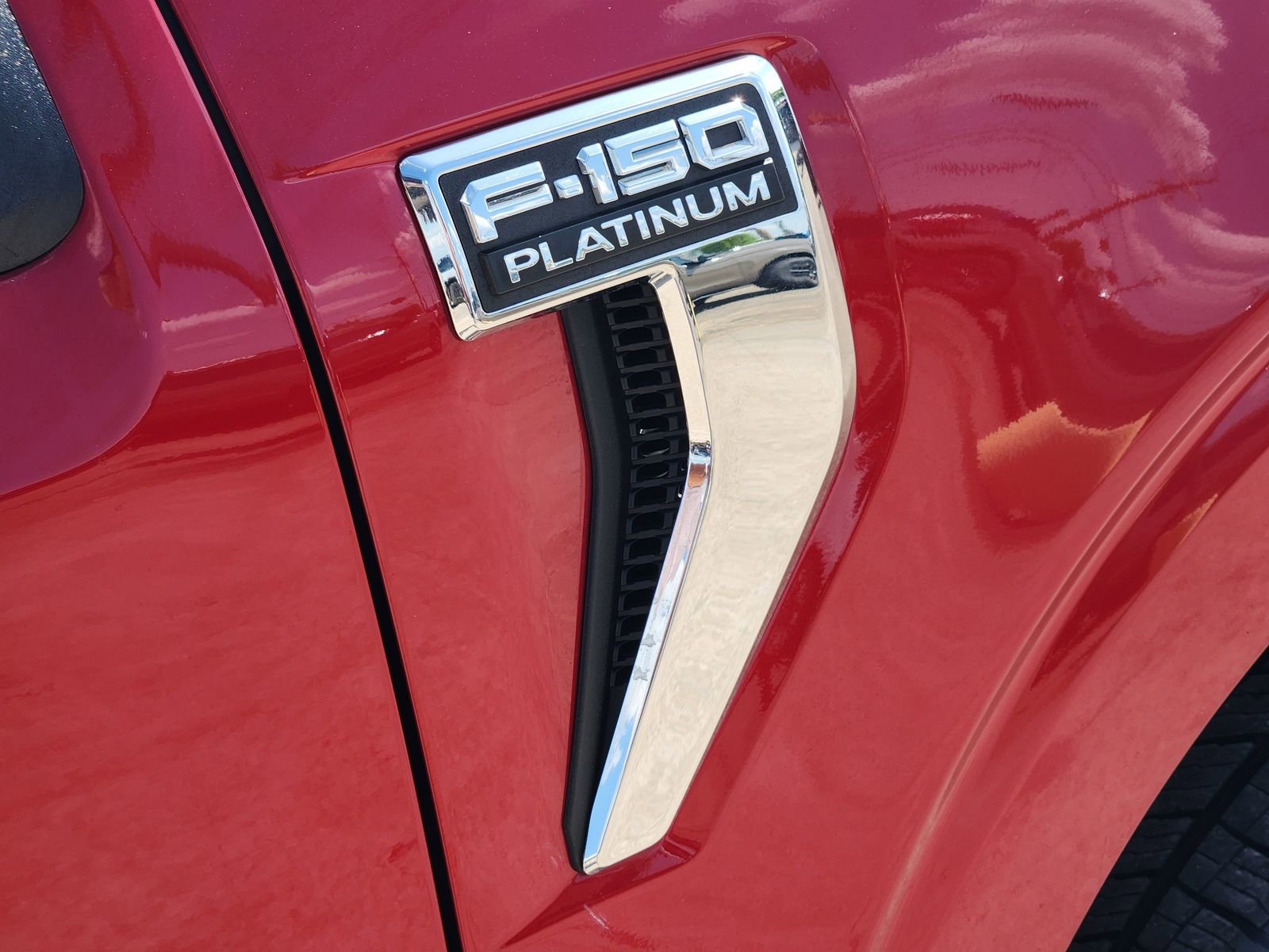 Used 2023 Ford F150 Platinum w/ Equipment Group 701A High AWD/4WD image 13