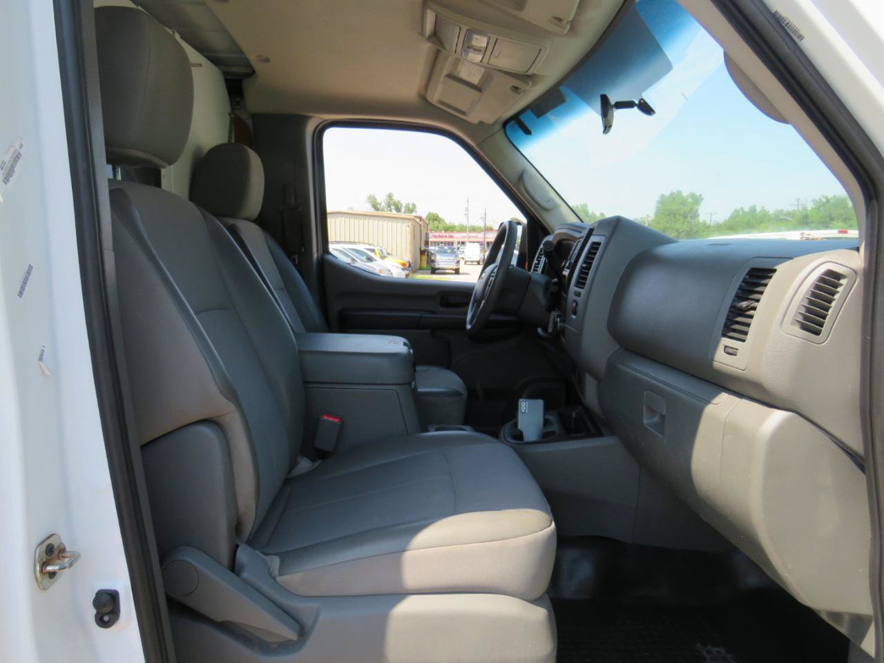 Used 2020 Nissan NV 2500 SV w/ Navigation Package RWD image 25