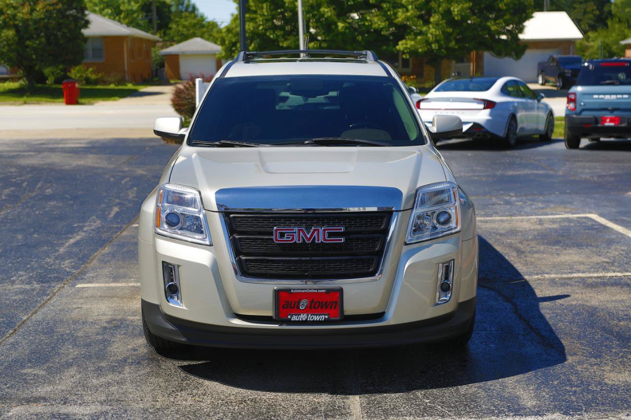 Used 2015 GMC Terrain SLT w/ Open Road Package FWD image 2