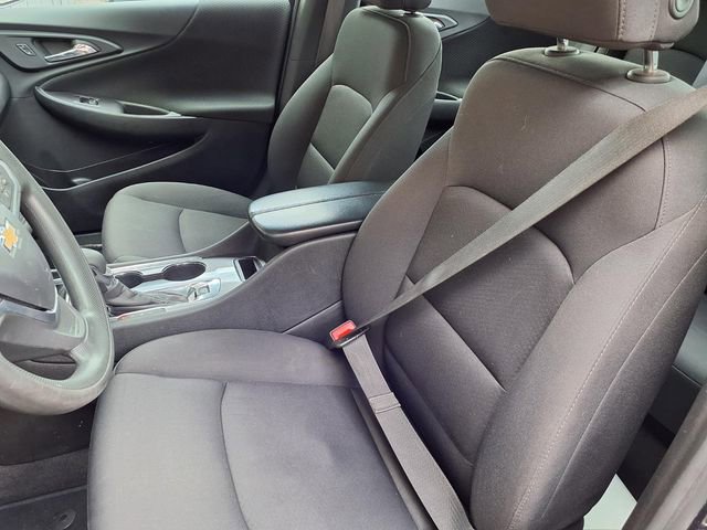 Used 2023 Chevrolet Malibu LT w/ Driver Confidence Package image 3