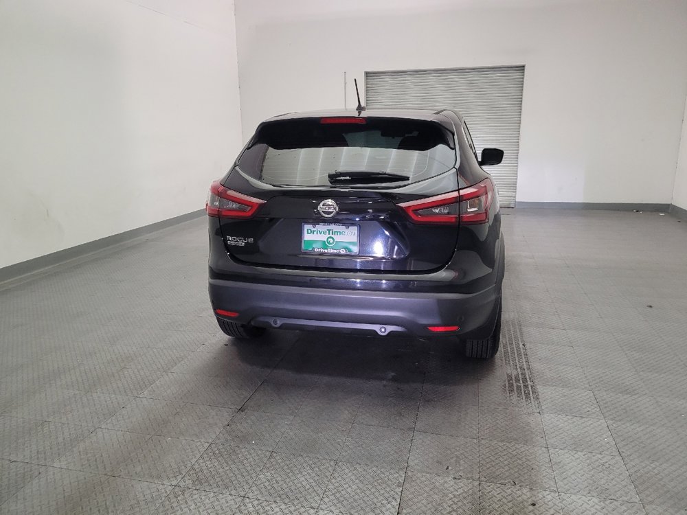 Used 2022 Nissan Rogue Sport S FWD image 7