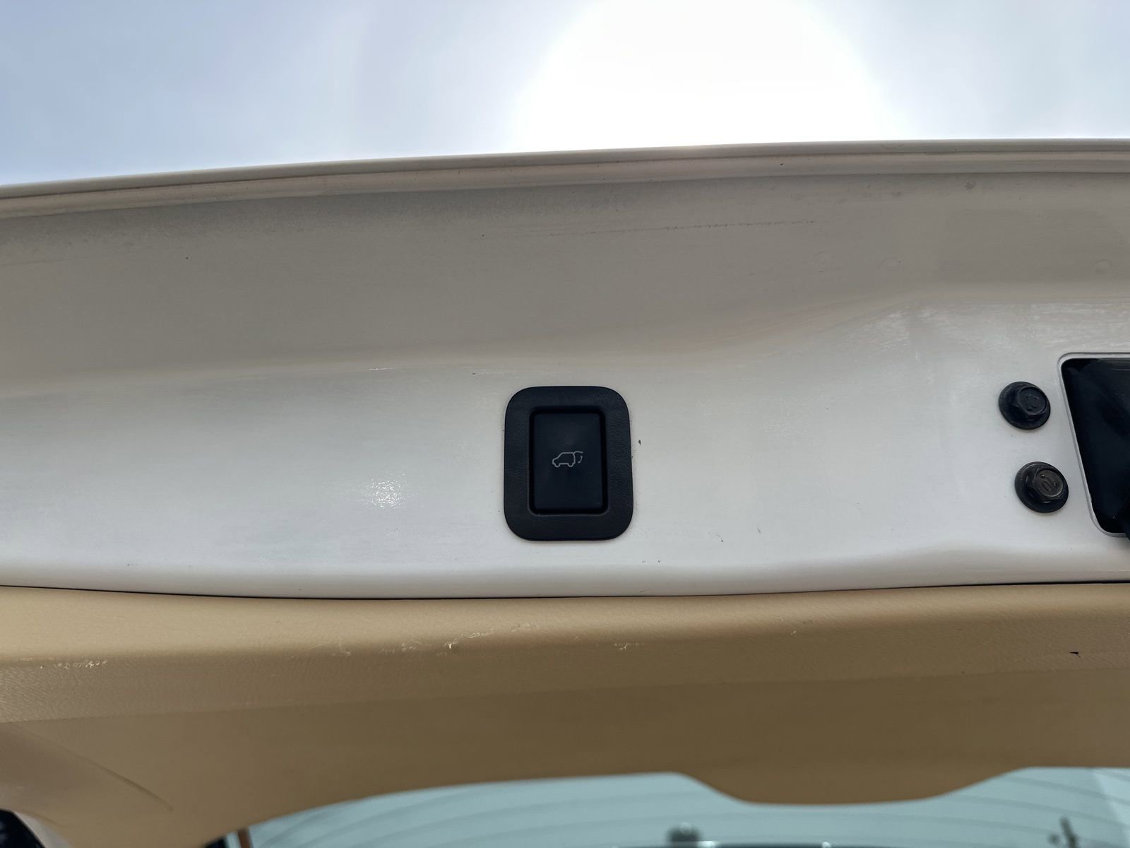 Used 2019 Toyota Highlander XLE AWD/4WD image 32