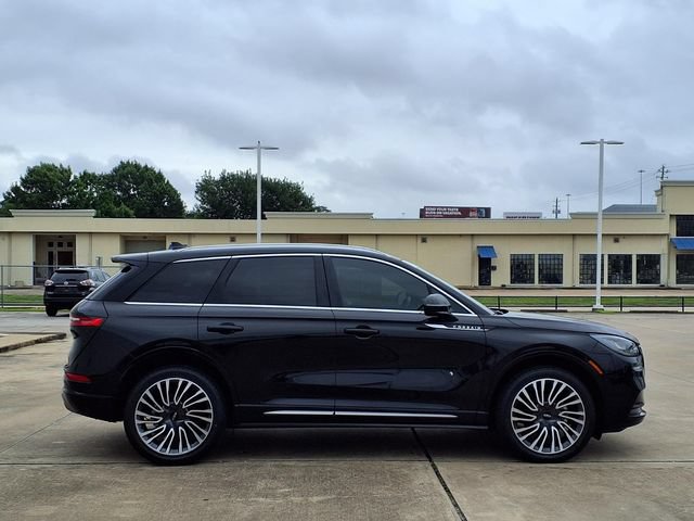 Certified 2021 Lincoln Corsair Reserve w/ Sport Package AWD/4WD image 21