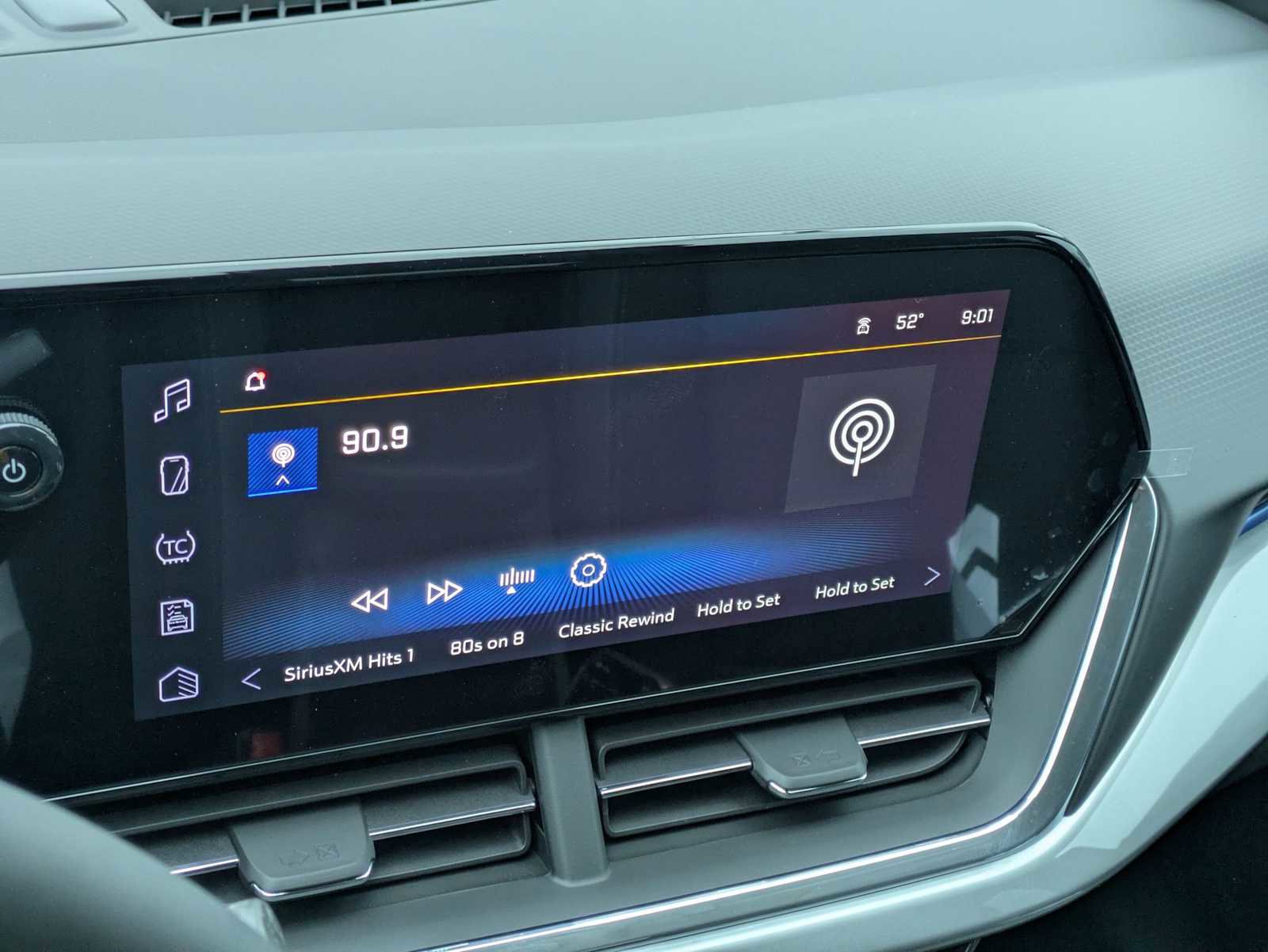 New 2026 Chevrolet Trax LT FWD image 28