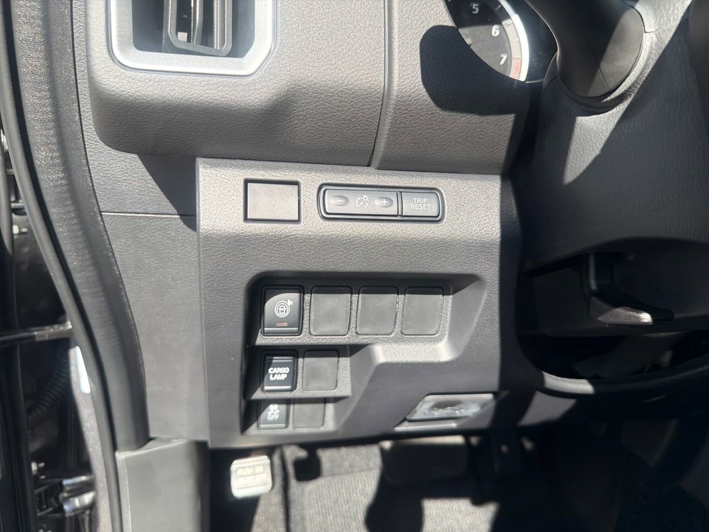 New 2026 Nissan Frontier SV image 33
