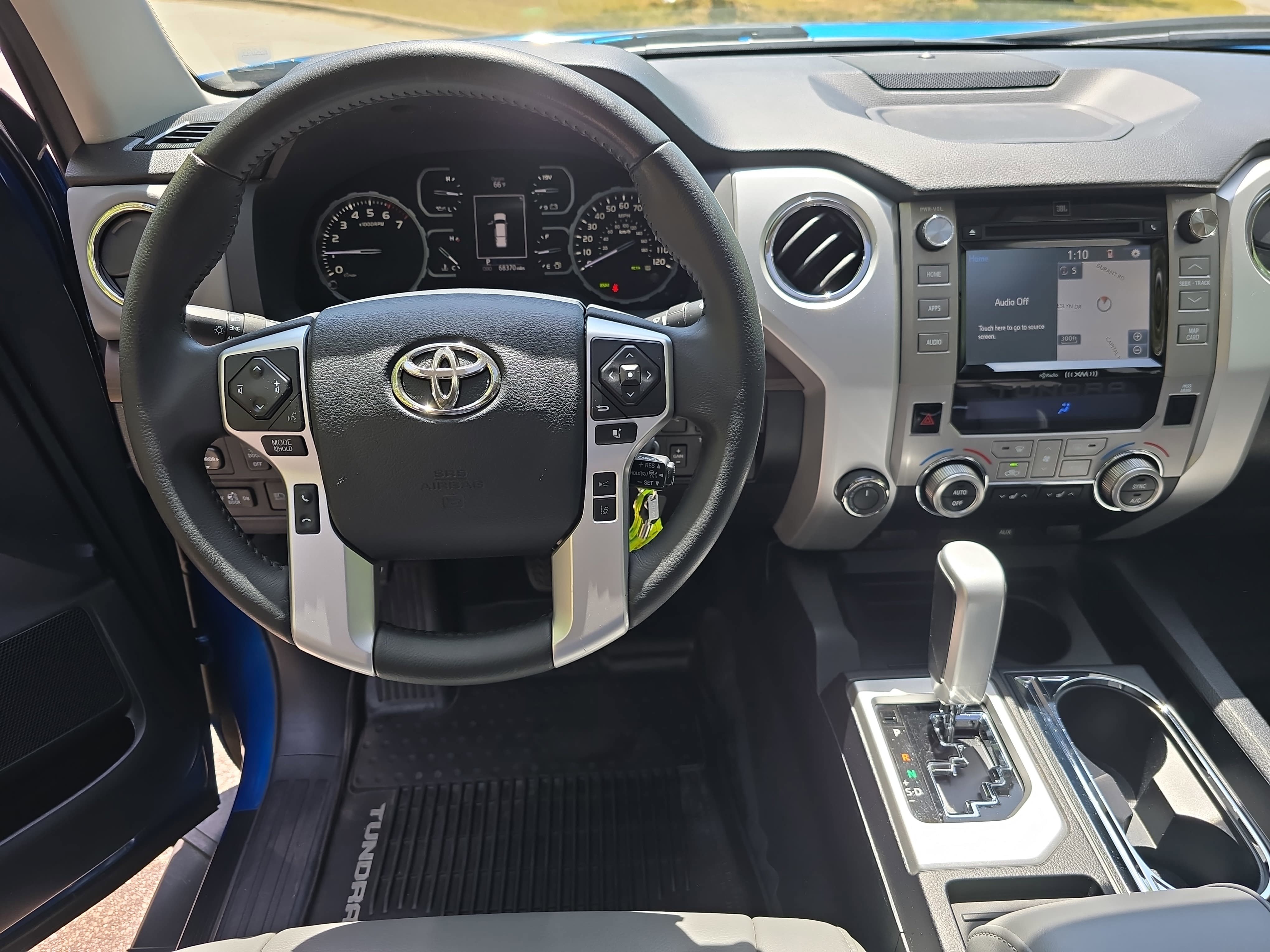 Used 2018 Toyota Tundra Limited w/ Limited Premium Package image 15