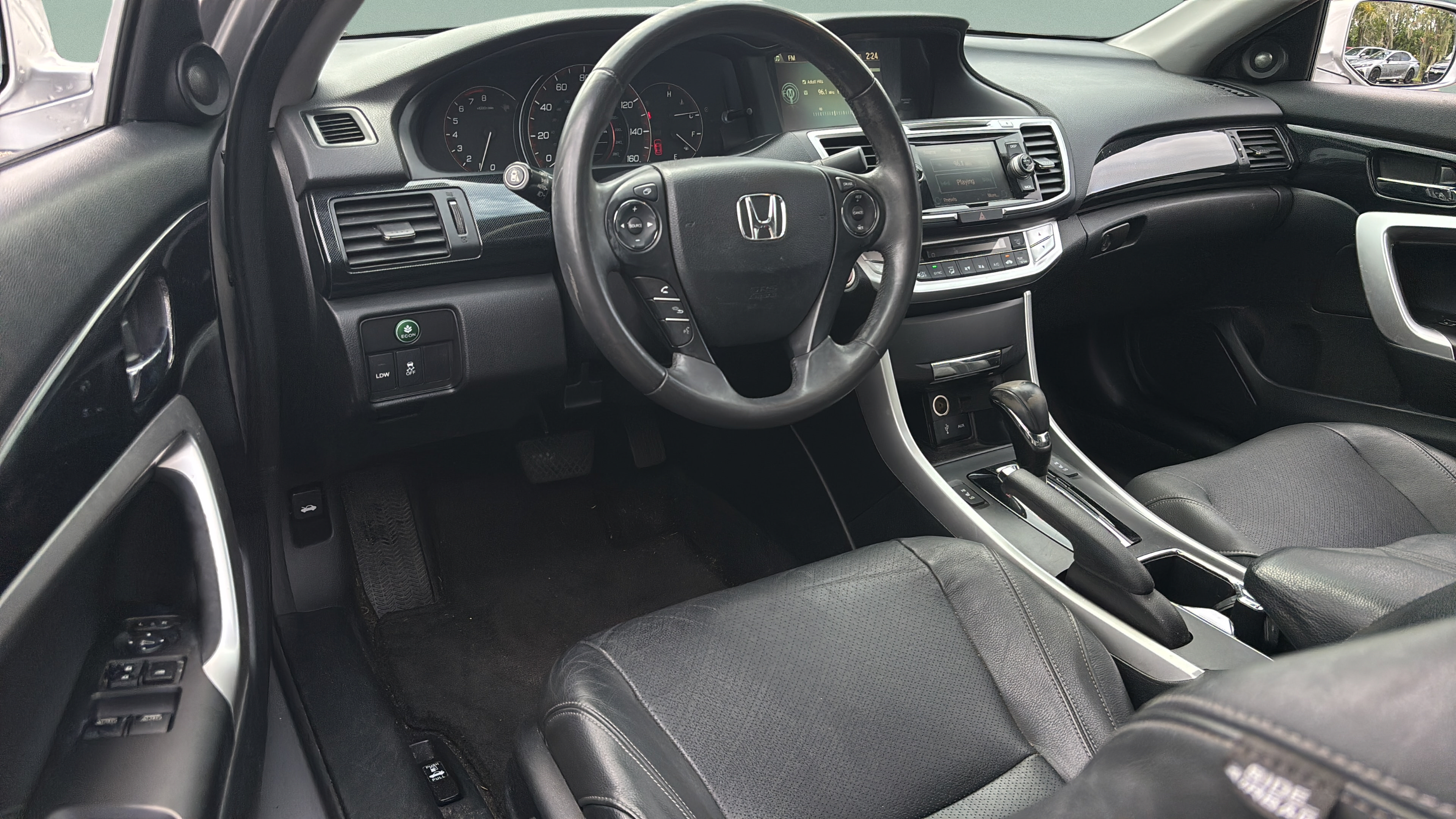 Used 2014 Honda Accord EX-L image 11