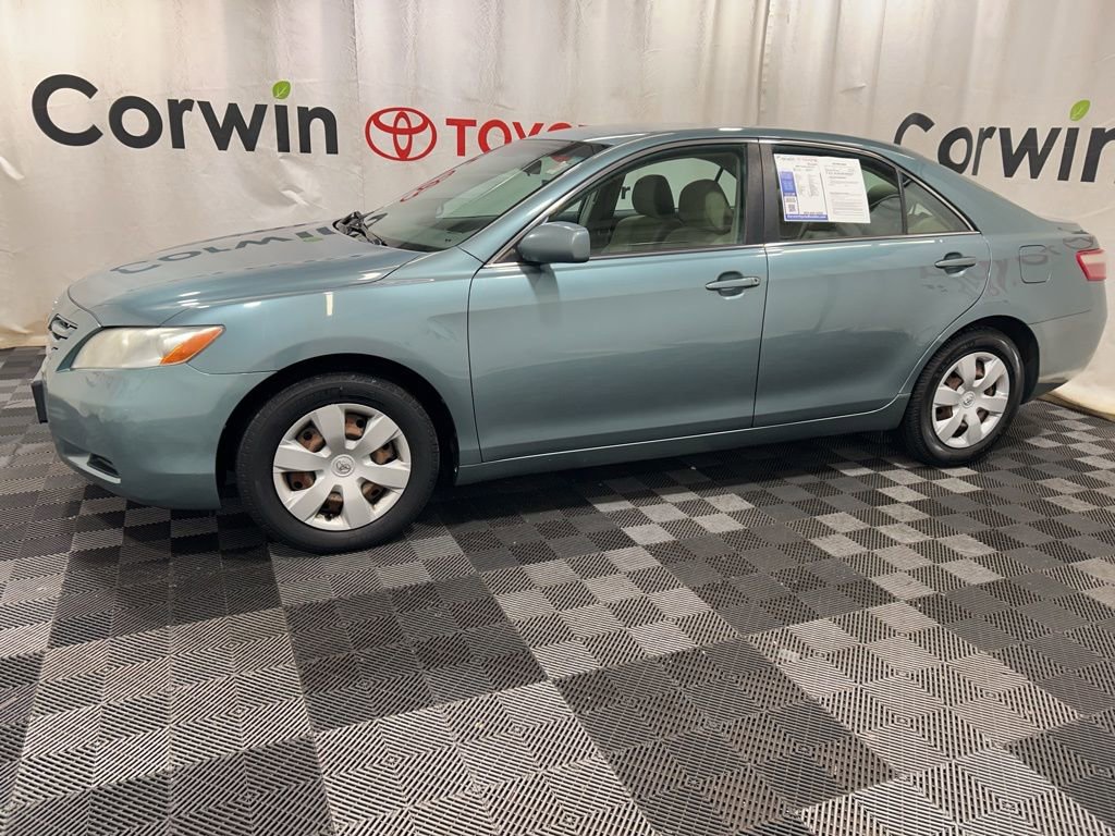 Used 2009 Toyota Camry LE image 4