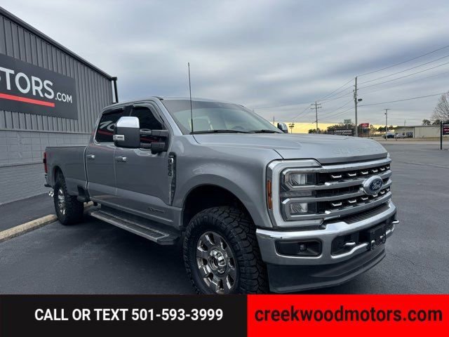 Used 2024 Ford F250 Lariat w/ Chrome Package image 2