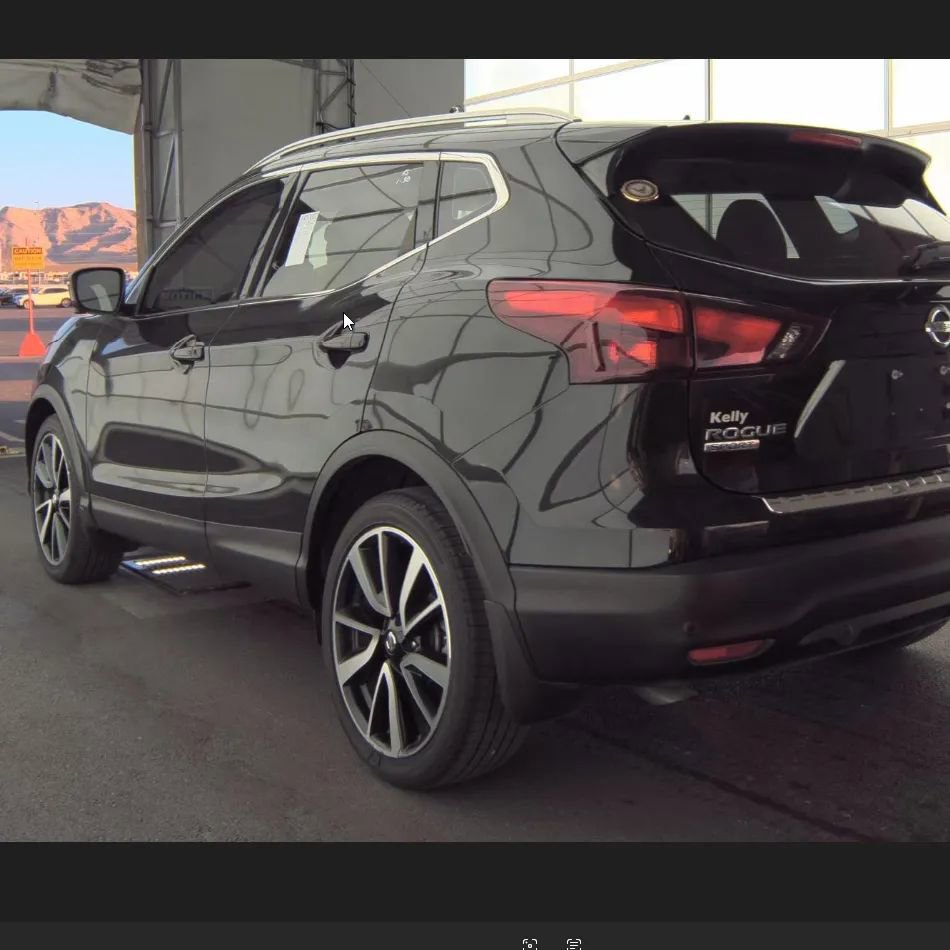 Used 2019 Nissan Rogue Sport SL w/ Premium Package image 7