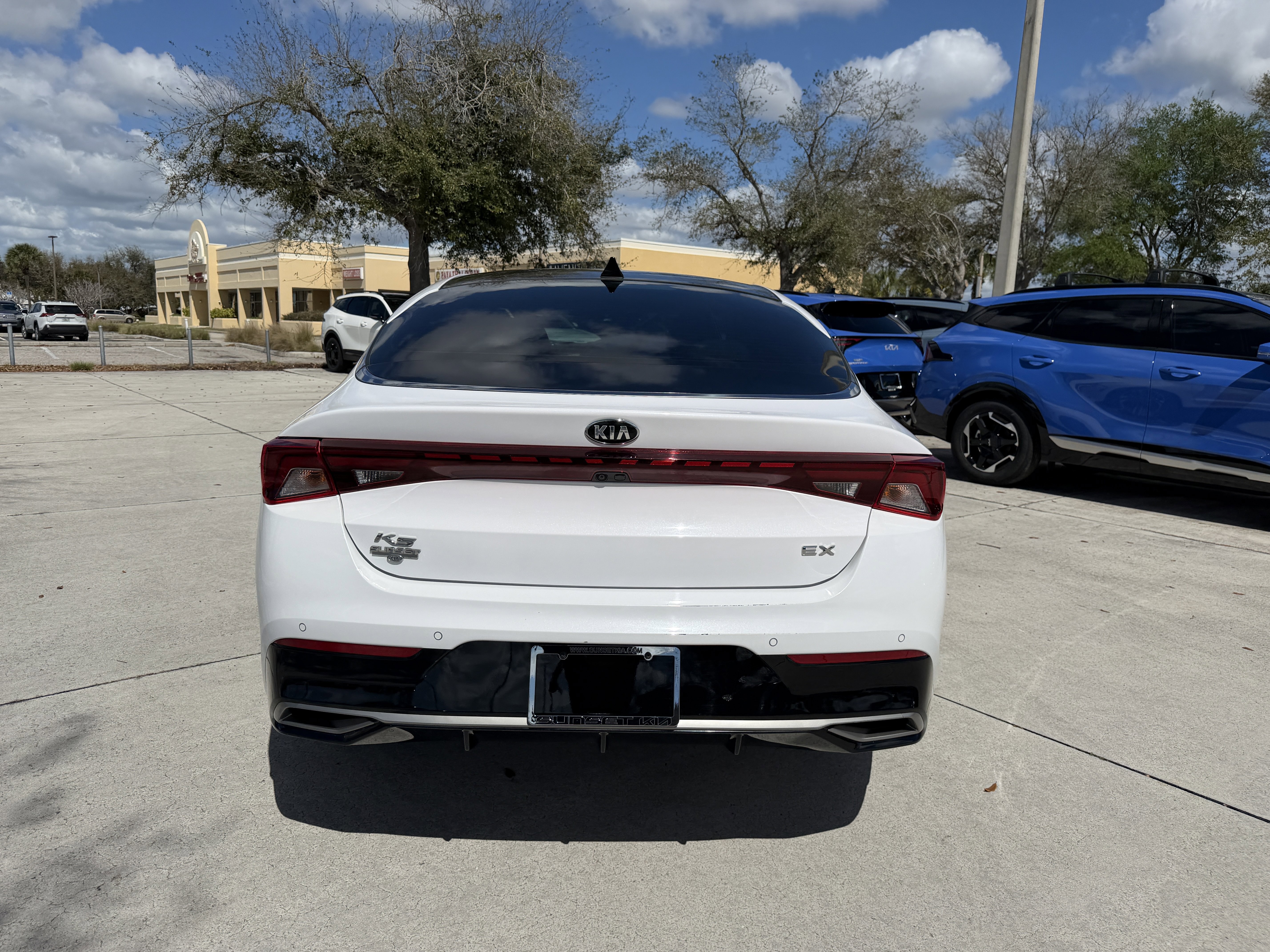 Used 2021 Kia K5 EX image 5