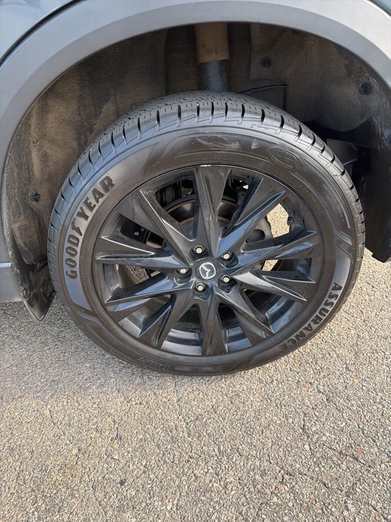 Used 2023 MAZDA CX-5 Carbon Edition AWD/4WD image 12