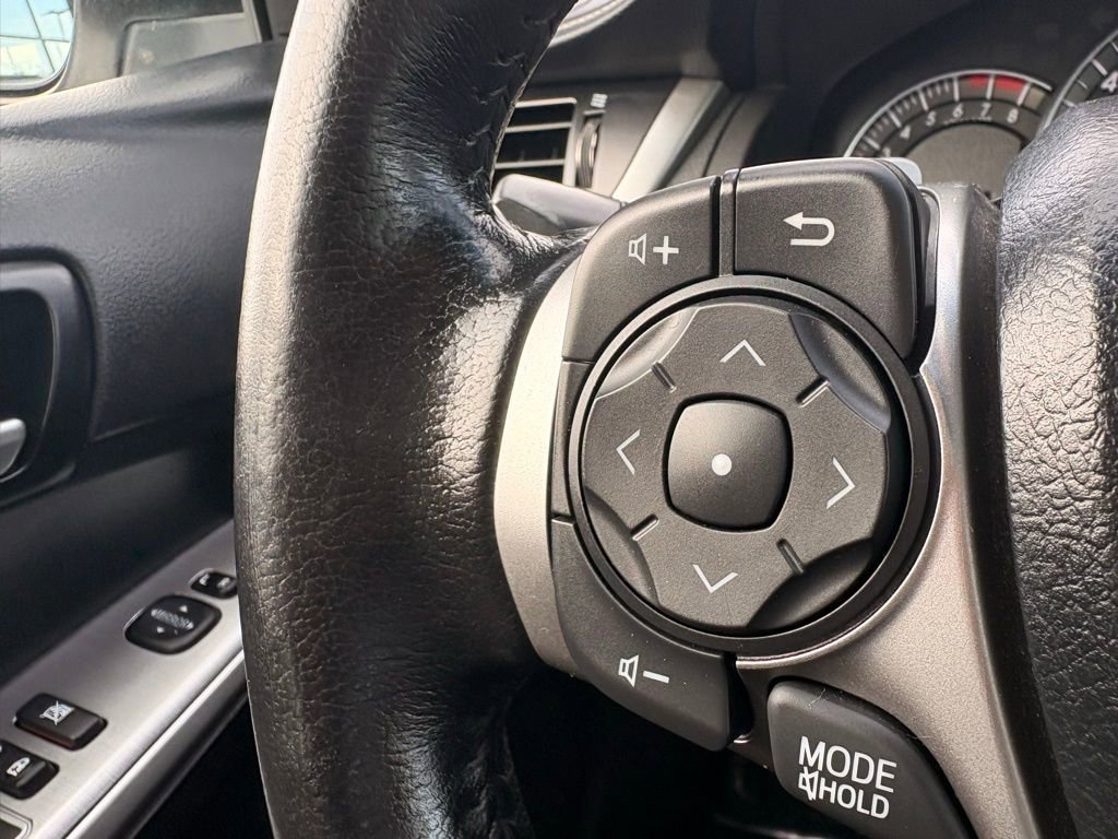 Used 2013 Toyota Camry SE image 32