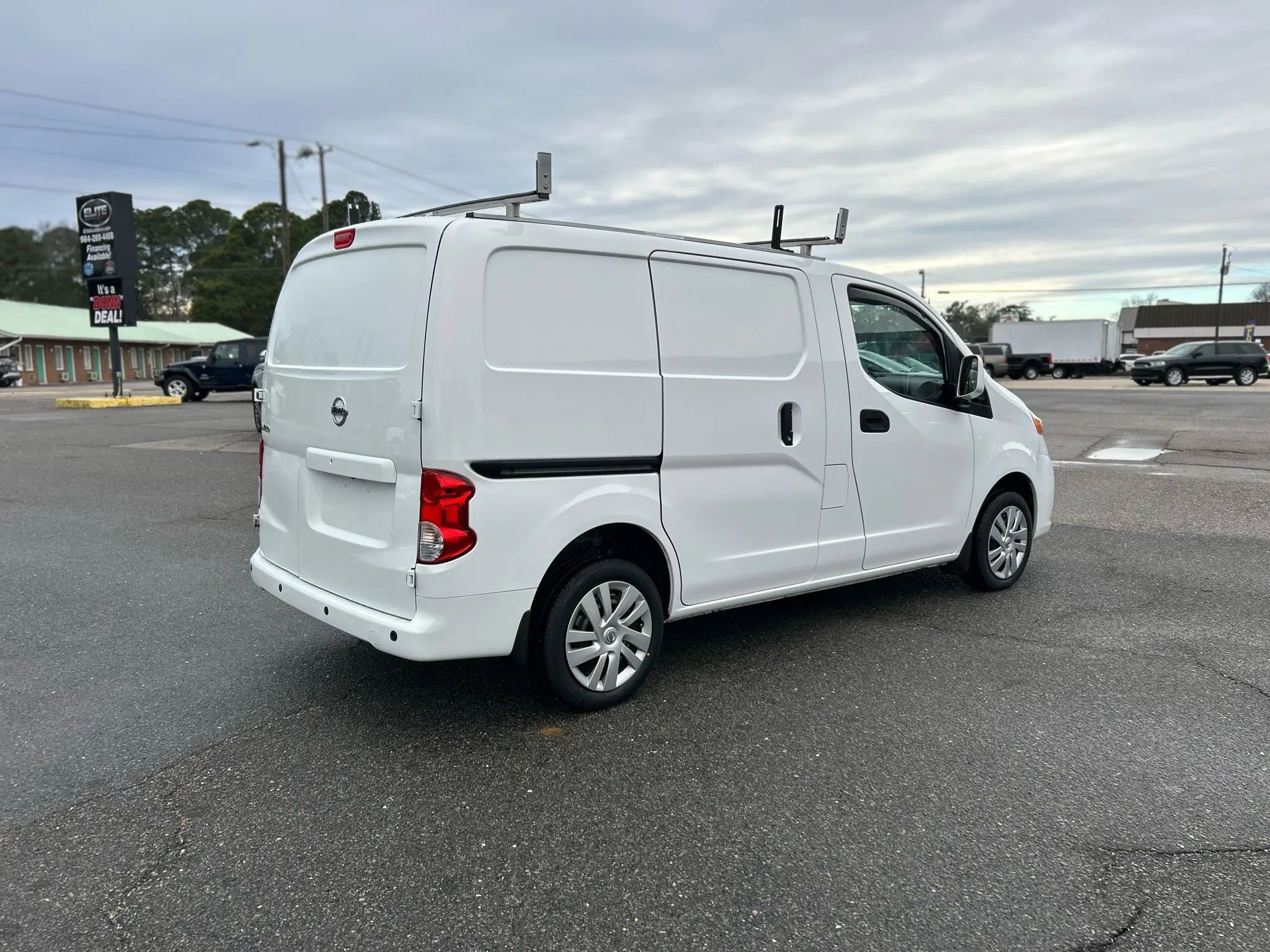 Used 2021 Nissan NV200 SV image 8