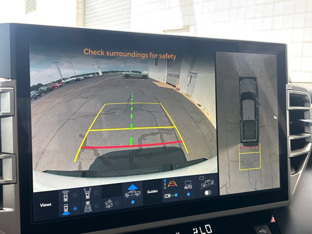 New 2026 Toyota Tundra Limited AWD/4WD image 12