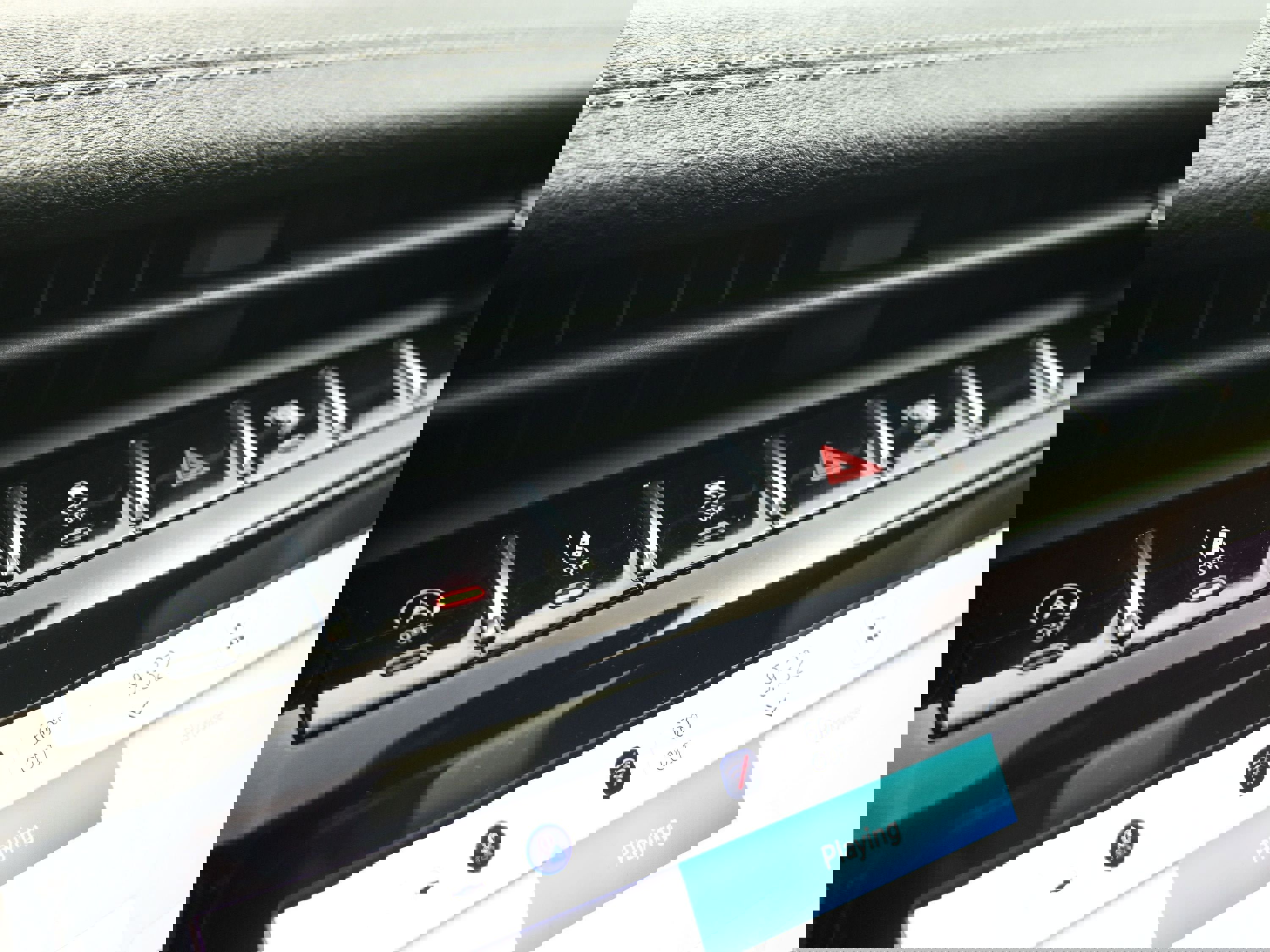 Used 2022 Jeep Grand Cherokee L Limited image 19