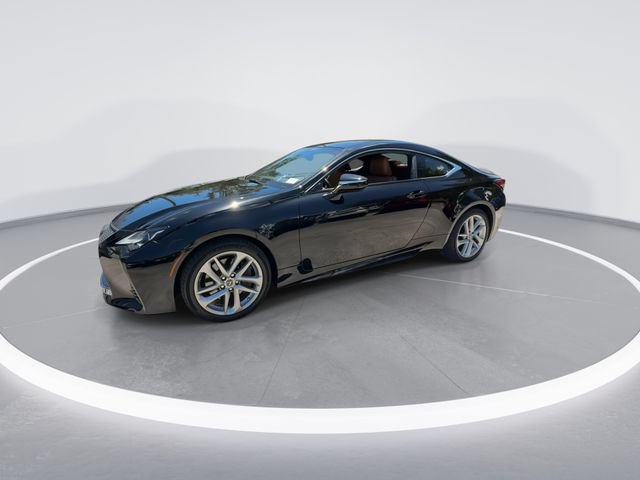 Used 2022 Lexus RC 300 w/ Accessory Package RWD image 4