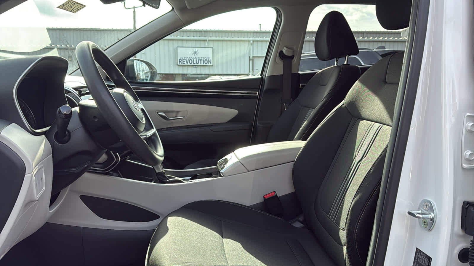 Used 2023 Hyundai Tucson SEL image 12