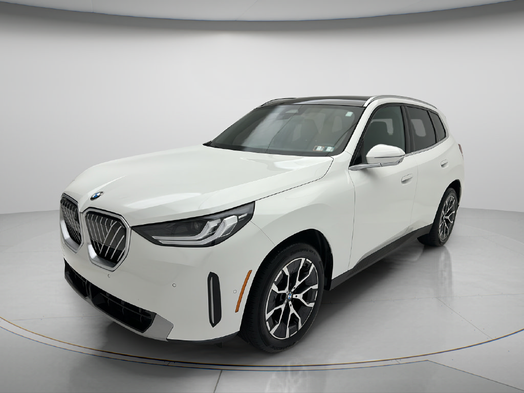 Used 2026 BMW X3 xDrive30i w/ Premium Package AWD/4WD image 3