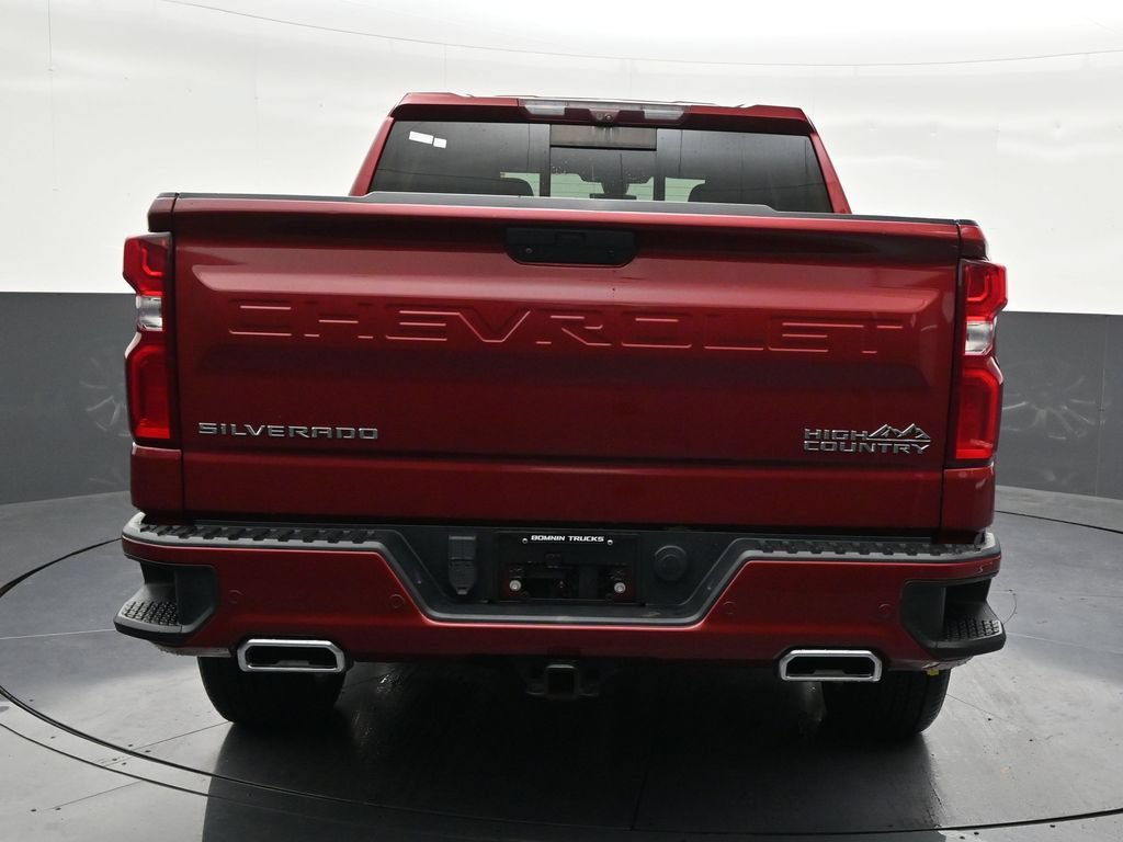 Used 2020 Chevrolet Silverado 1500 High Country w/ Technology Package AWD/4WD image 4
