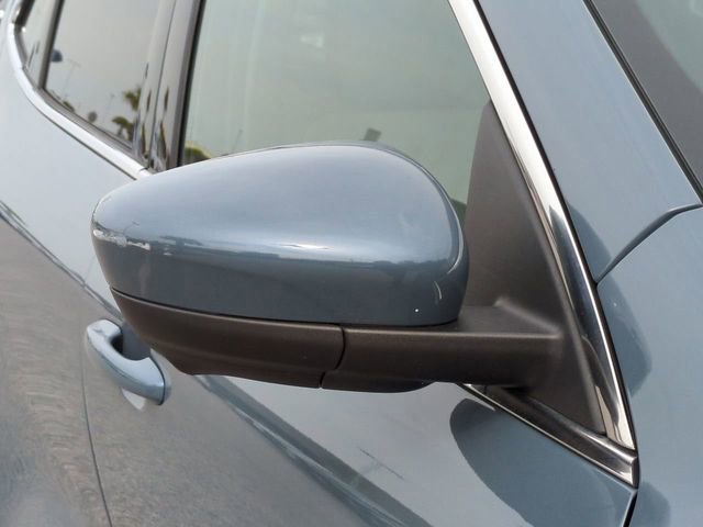 Used 2025 Ford Escape SE w/ PHEV Premium Package image 12