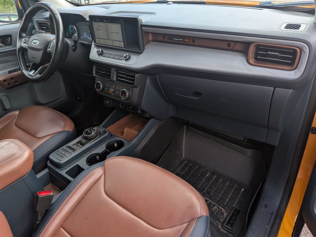 Used 2022 Ford Maverick Lariat FWD image 29