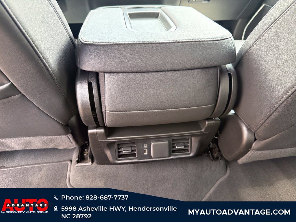 Used 2025 GMC Sierra 1500 SLT AWD/4WD image 30