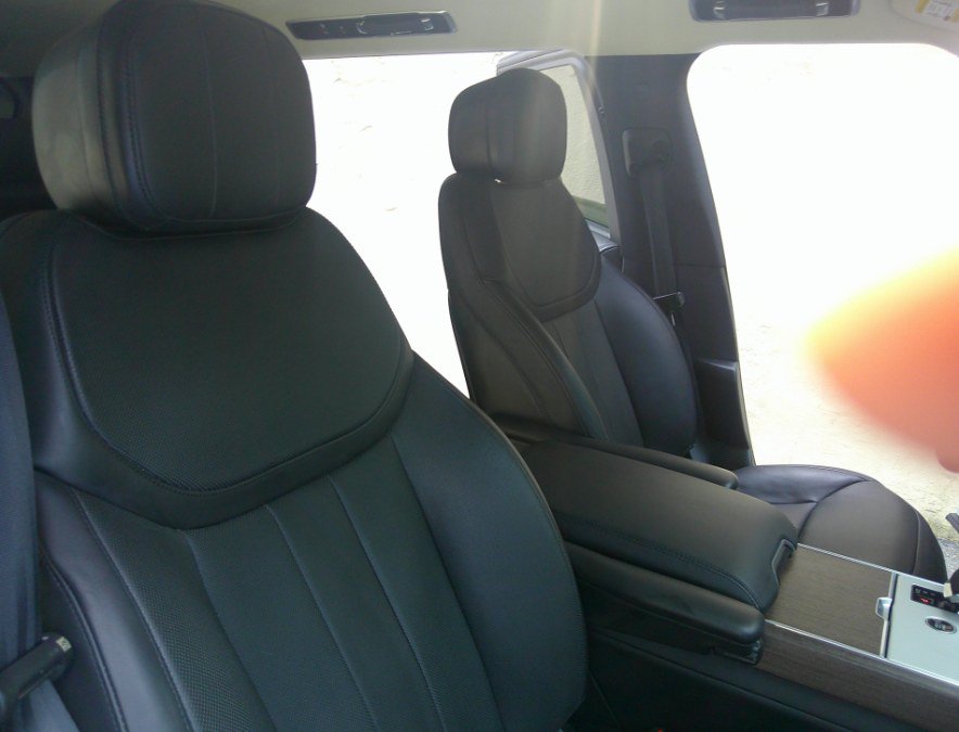Used 2024 Land Rover Range Rover Long Wheelbase SE AWD/4WD image 59