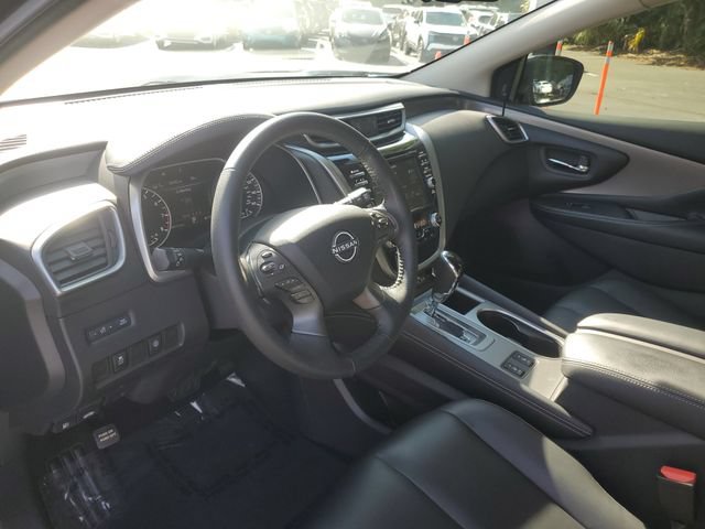 Certified 2024 Nissan Murano SV w/ SV Midnight Edition Package FWD image 13