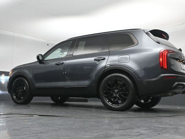 Used 2022 Kia Telluride SX w/ SX Prestige Package image 43