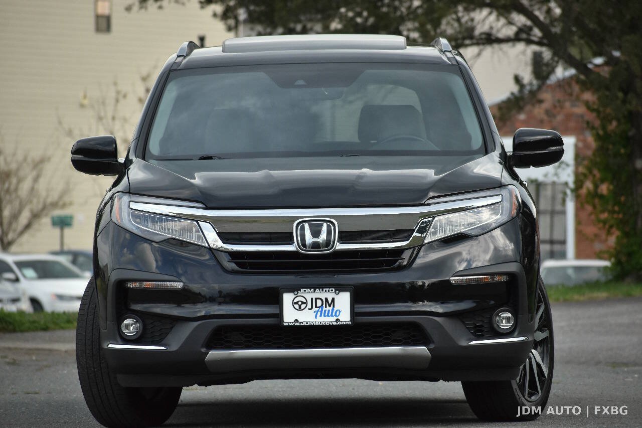 Used 2019 Honda Pilot Touring image 3