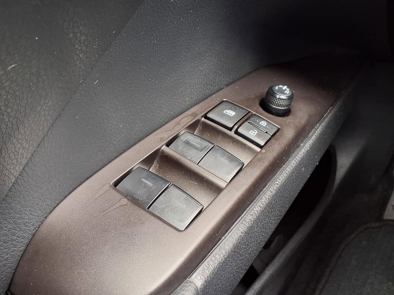 Certified 2024 Toyota Camry SE FWD image 14