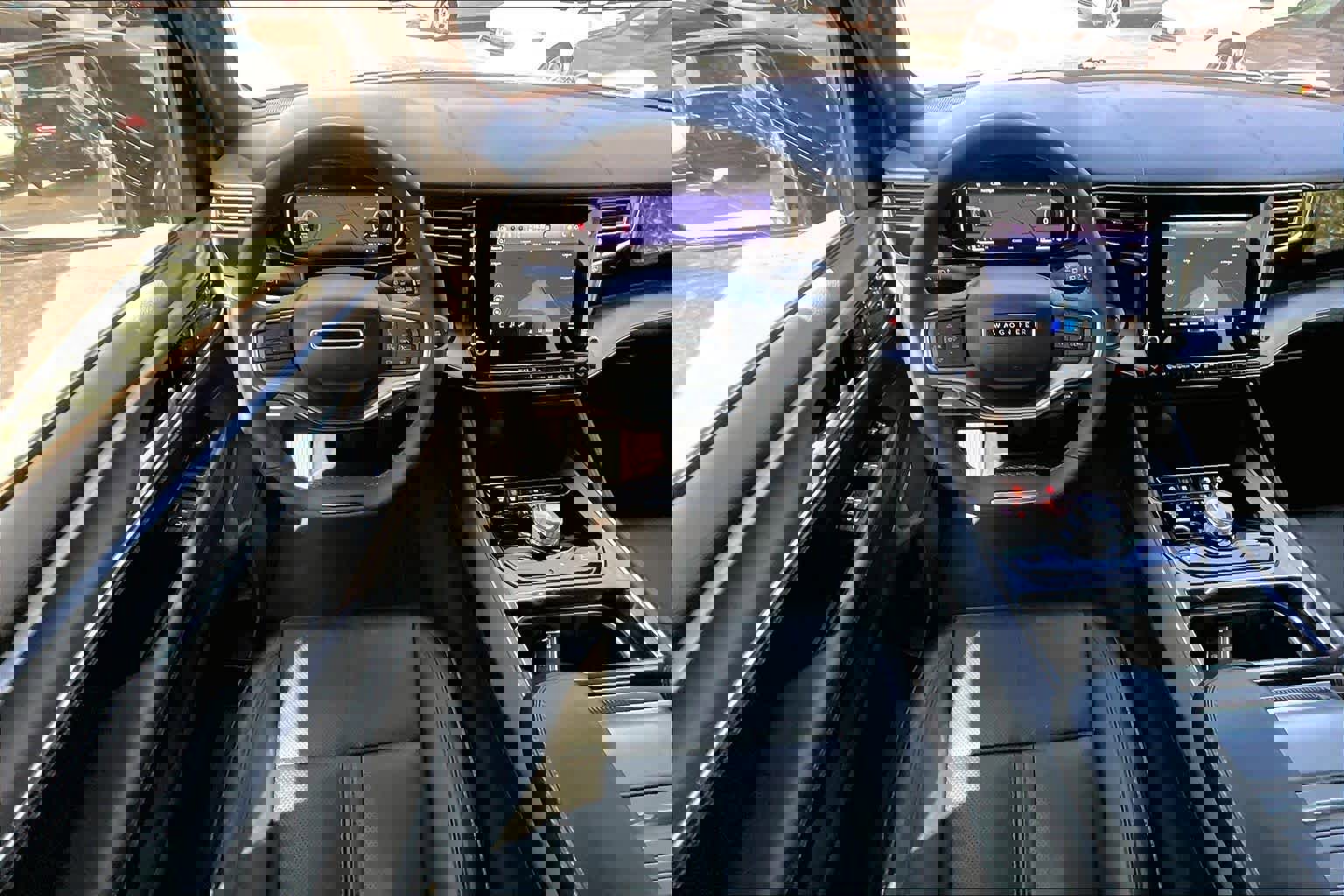 Used 2023 Jeep Wagoneer Series II image 6