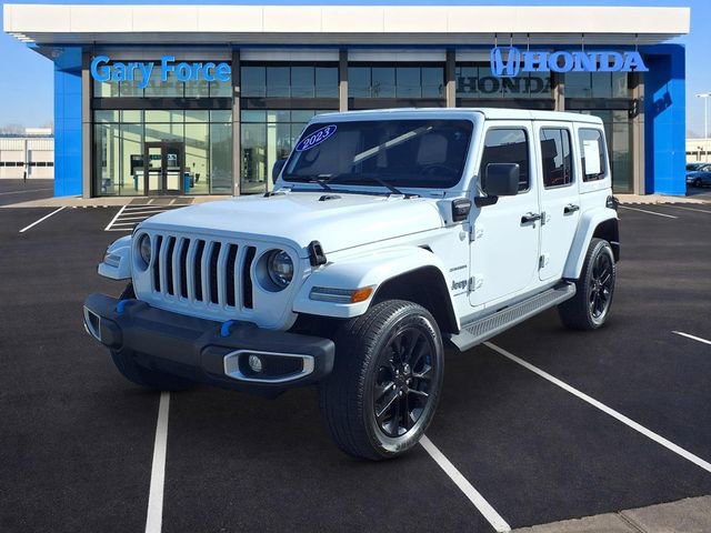 Used 2023 Jeep Wrangler Unlimited Sahara w/ Cold Weather Group AWD/4WD image 4