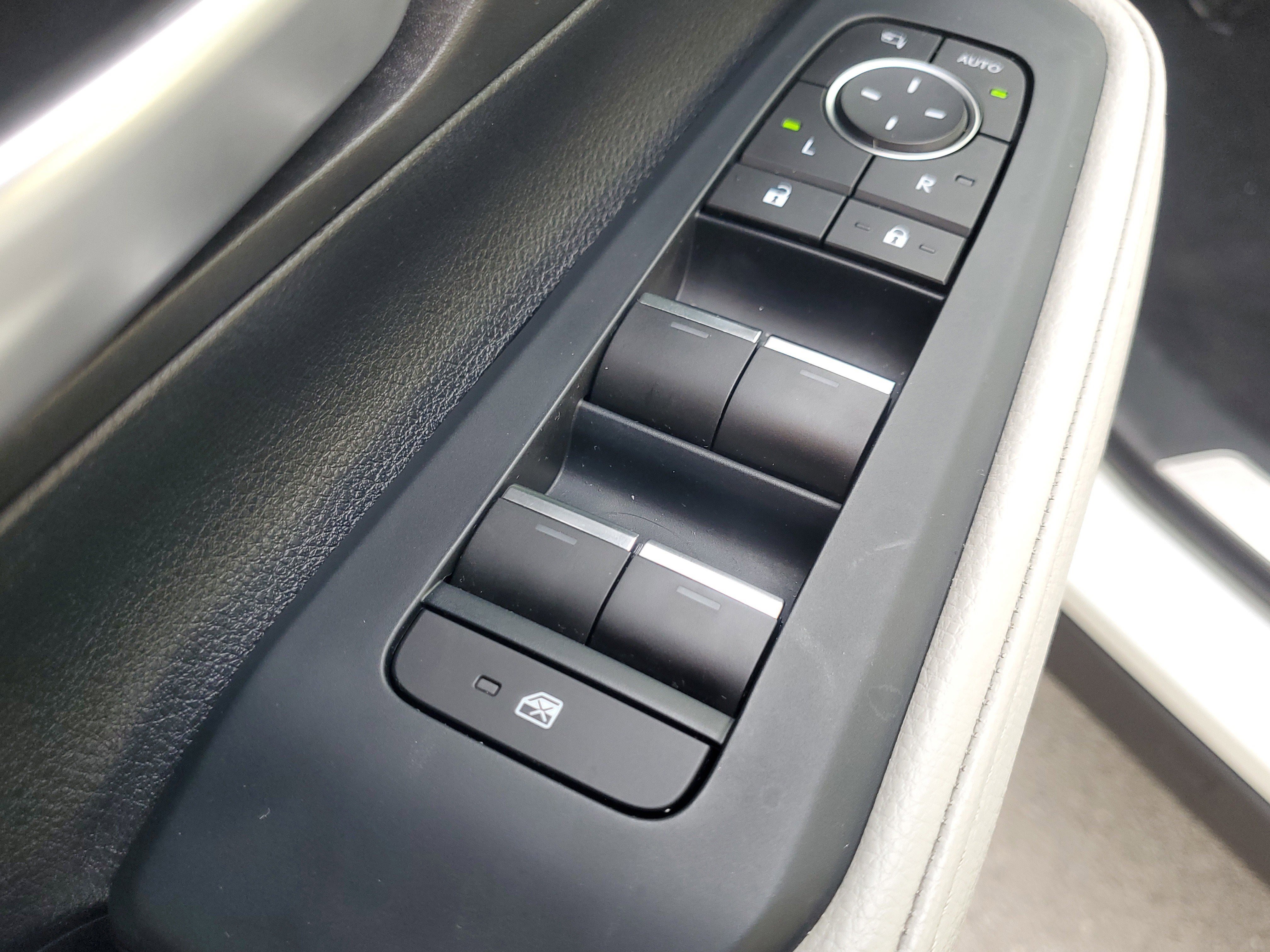 Used 2024 Toyota Grand Highlander Platinum image 22