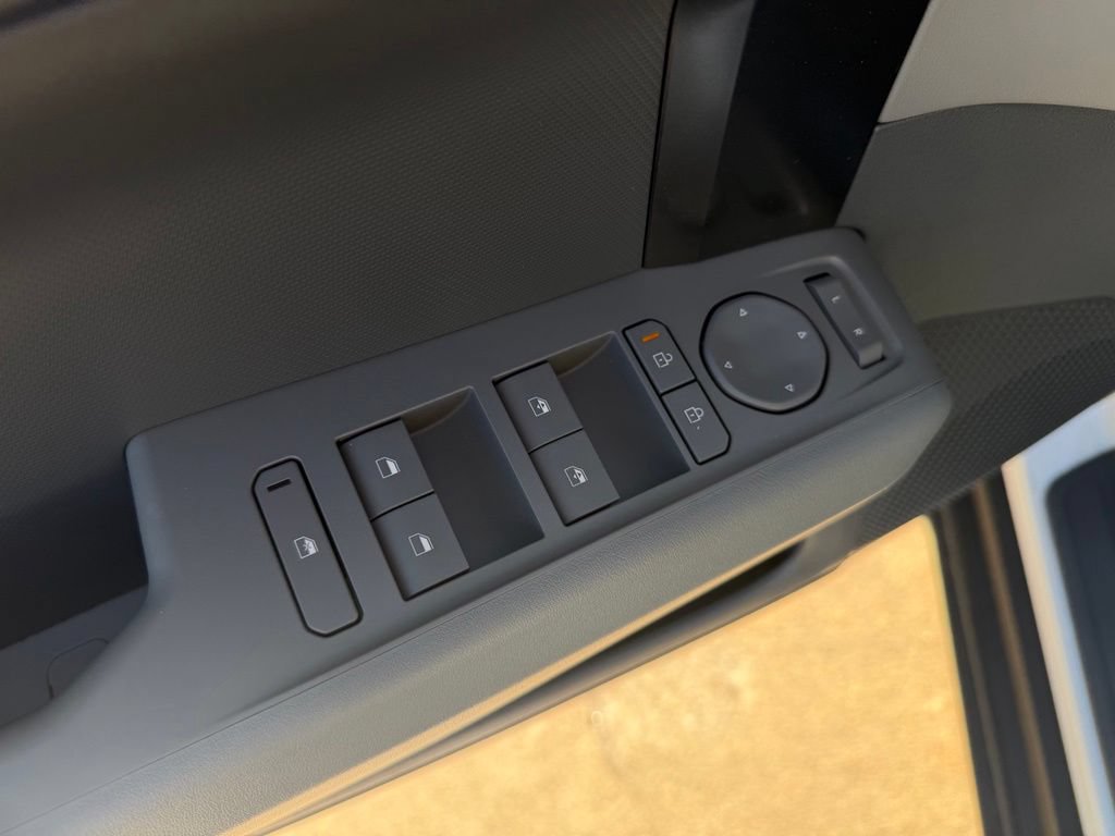 New 2027 Kia EV3 Wind FWD image 15